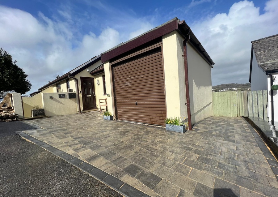 Slate Shannon Block Paved Driveway - Saundersfoot