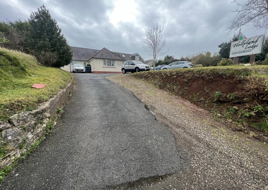 Tarmac Driveway Transformation - Pembrokeshire